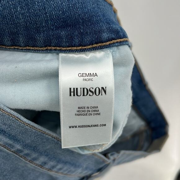 Hudson Women's Mid-Rise Gemma Short - Pacific - 32 - New with tags - Picture 3 of 7